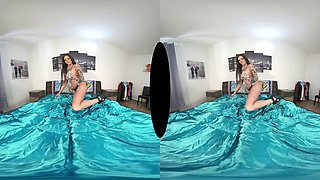 Barbie Esm: Beach Babe - Hot Babe Fucks You in Her Bikini POV