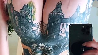 Blonde amateur gives webcam show with toys