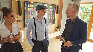 While these two talk, I want to suck your hard dick off!