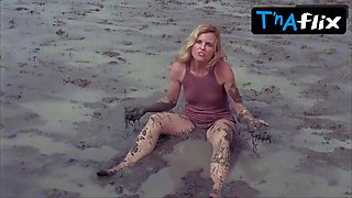 Pam Grier Girl/girl, Donk Gig in The Gigantic Girl Building