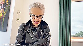 Fetish Massage Angel Wicky - Welli Angel