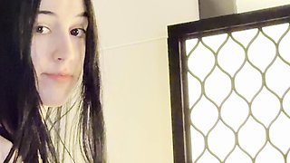 I FUCK MY ROOMMATE FOR THE FIRST TIME AND CUM INSIDE -