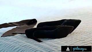 Girlsway - lewd babe sea sneaky strap-on nails blinded horny step-mom Dee Williams