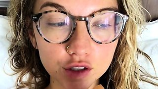 Skinny hot blonde girl amateur webcam