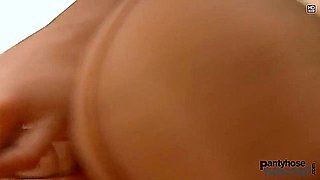 Teena Seduces Well Tender Stepson