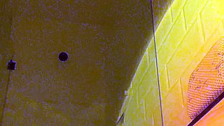 Webcam fun mature brunette with toys cum on cam