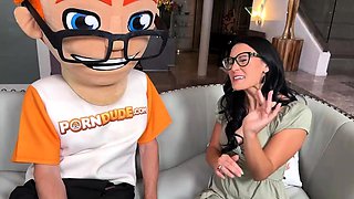 Jada Greene Delivers More Than Just a Pocket Pussy