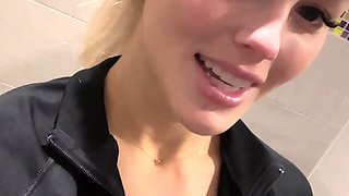 Blonde emo amateur solo masturbation