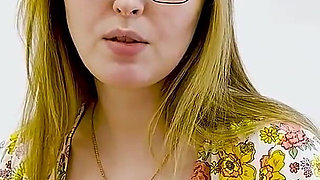 The stepmother wants both the stepson and his stepfather, but there is a problem, the stepson is jealous of her stepfather