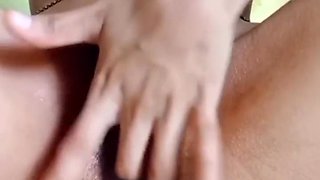Girl Masturbation And Squirting