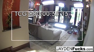 Jayden James Destroys the Avys Set