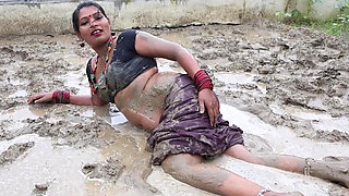 My sister in law was angry with her boyfriend , shared single bed with teen stepbrother