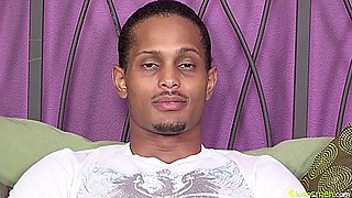 Solo: Camera-loving Cummer - Thats Our Felipe!