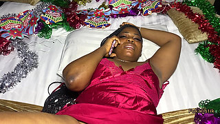 Big Cock Pervert Santa Claus Fucks Big Ass Married Woman on Call with Abroad Husband Before Christmas