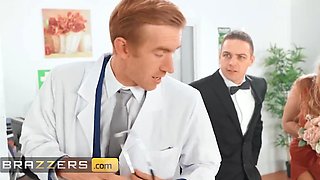 Slutty Busty Brunette Bride Kiki Daniels Tricks Everyone To Have Fun With a Big-dicked Doctor