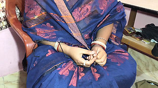 Mallu Couple Hot Romantic Fuck in Saree, Indian Couple Hot Sex in Saree, Saree Romantic Sex in Hotel Room, Indian Couple Hot Sex