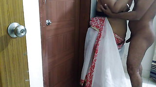 Indian Real 35y Old Maid Cleaning Boss's Room When His Wife Not At Home Just Then The Boss Give Her Anal Fuck