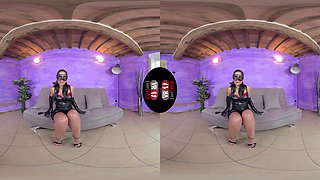 Mistress Chiara Rolls Down Her Stockings And Flaunts Her Sexy Feet - Virtual Reality Foot Fetish 3D Porn