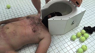 Absolut Pervert Piss-mess!