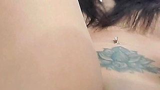 Beautiful Curvy Girl Masturbating in Close-up