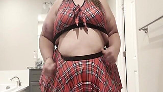 Plump Paradise: Costume Role Play Tease (sd)