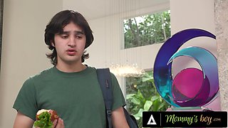 MUMMY'S DUDE - Upset Stacked COUGAR Hungers Of Being Humped In The Arse By Her Insane Son - Shay Glances