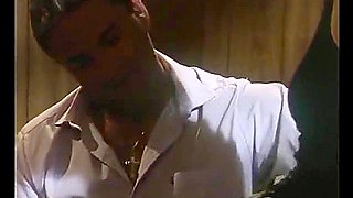 I Maneggi Di Una Porno Cameriera (1992) - Tracey Adams