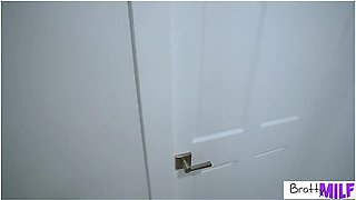 Why Dont You Wash My Titties? - Busty Valentina Bellucci Keeps Her Special Shower A Secret