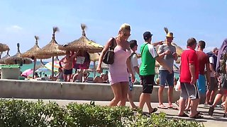 Outdoor hardcore blowjob and anal sex with blonde fuck siren