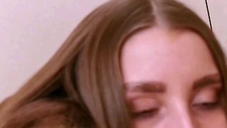 Amateur blonde teen solo dildo