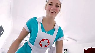 Amateur blondes pov blowjob and hardcore fun with lucky dude