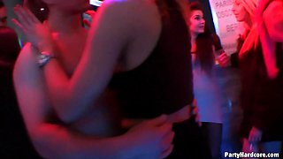 Wild Party Hardcore Passion Ignites with Blondes