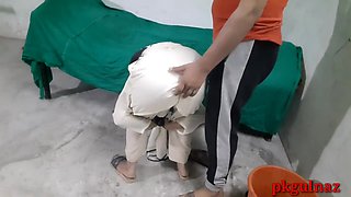 Indian Kamwali Maid Ko Owner Ne Saza De Kr Jabardasti Choda Indian Maid Fucked By House Owner