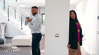 Vanessa Jhons' Wild Luxury Passion in Anal Heat