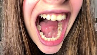 Julijulibb - Mouth Tour - Tongue Play, Teeth & Uvula