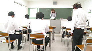 Akiho Yoshizawa - Beautiful Teacher Loves Teasing Men (1)