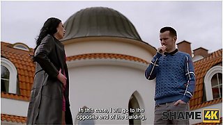 Her Favorite Smell With Sam Bourne