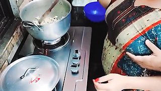 Wife Anally Fucked In Kitchen While She Is Busy Cooking