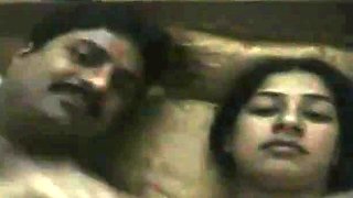 Indian Desi Couple Best SEX TAPE but Old Venom