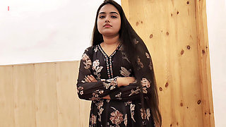 My big sister was angry, we shared single bed, full Hindi Audio