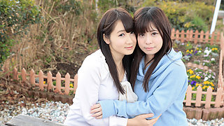 Hot nasty asian lesbians orgasms in car while fingering cunts