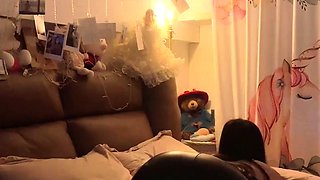 Sexy hottie Anetta Keys enjoys a solo toy masturbation