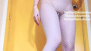 amateur vip ass masturbating on live webcam