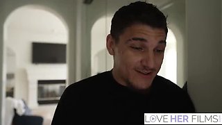 Curvy MILF Andie Anderson Blows and Gets Hardcore Fuck in Bathroom