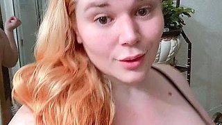 Big boob brunette masturbates on webcam