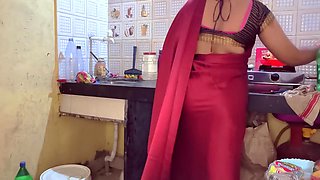 Part 2 Indian Sexy Stepmom Caught By Stepson While Talking To Her Boyfriend