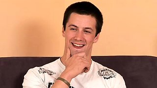 Amateur redhead shaves and masturbates