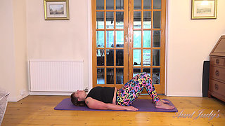 Auntjudys - Workout Time with Chubby MILF Ruby Cattrall