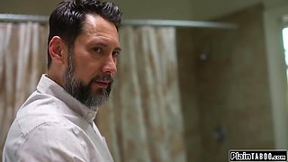 My butler is CREEPING me the have intercourse out!