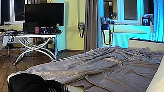 Amateur couple has sex on a hidden cam